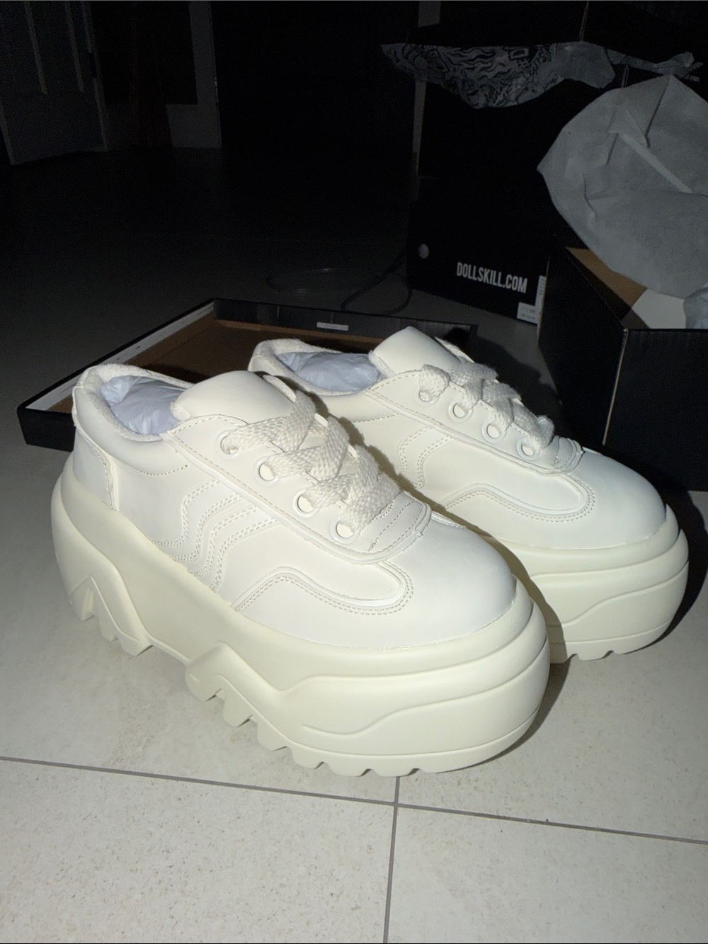 Current Mood Oversized Cream Platform Lace-Up Sneakers